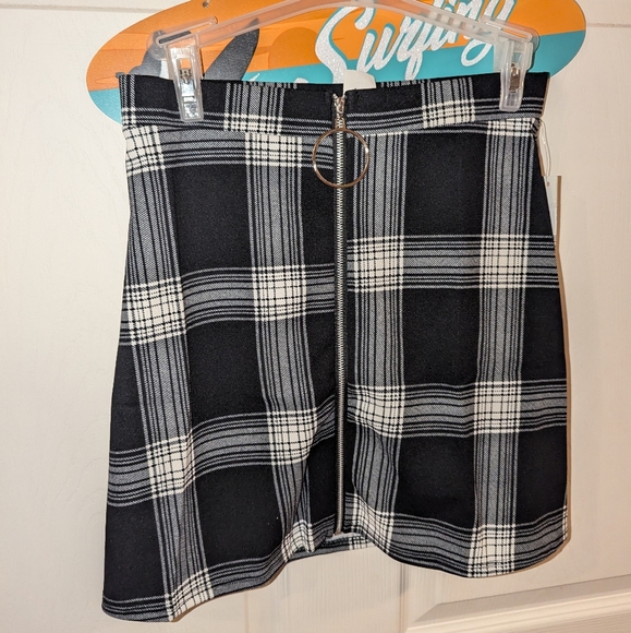 Nwt Brandy blu black & white plaid sz M - Picture 1 of 3